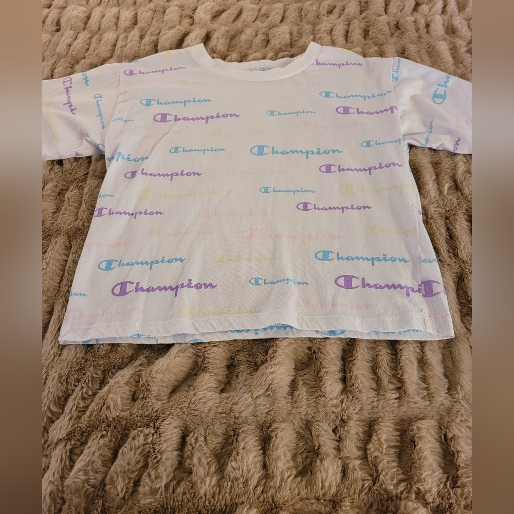 Champion Shirt - Picture 3 of 5